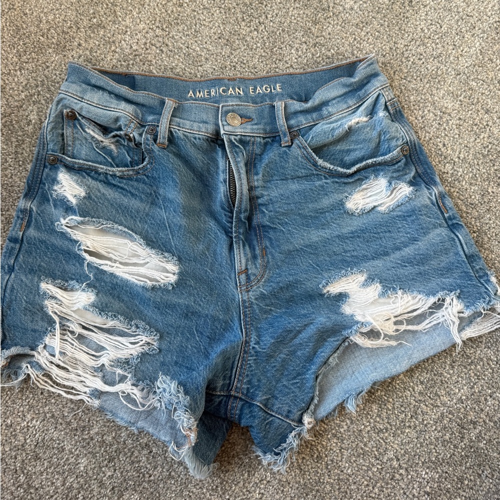 American Eagle Denim Jean Shorts – Size 6
